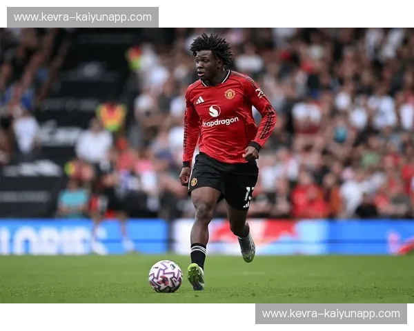 首发曼联:红魔首发阵容的激情与智慧 首发曼联:红魔首发阵容的激情与智慧